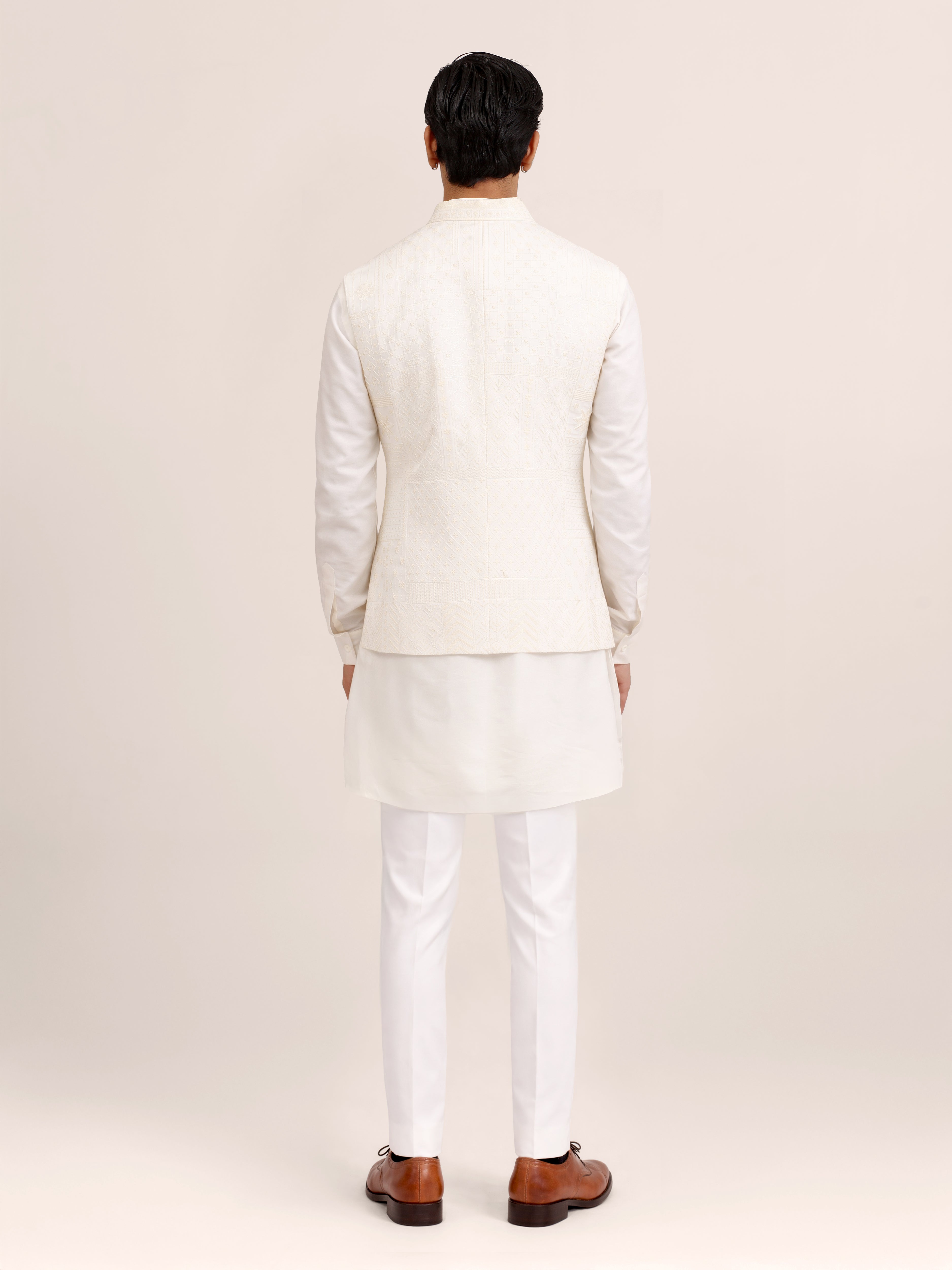 ECRU FORM WAISTCOAT