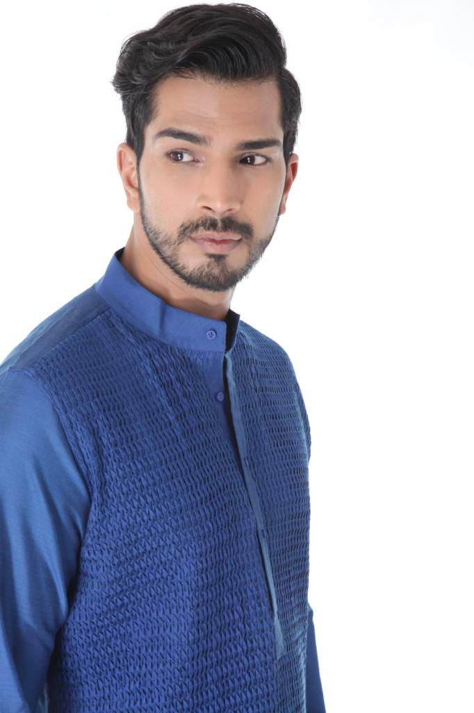 BLUE COTTON SILK BLEND PINTUCK KURTA WITH BLACK CHURIDAR