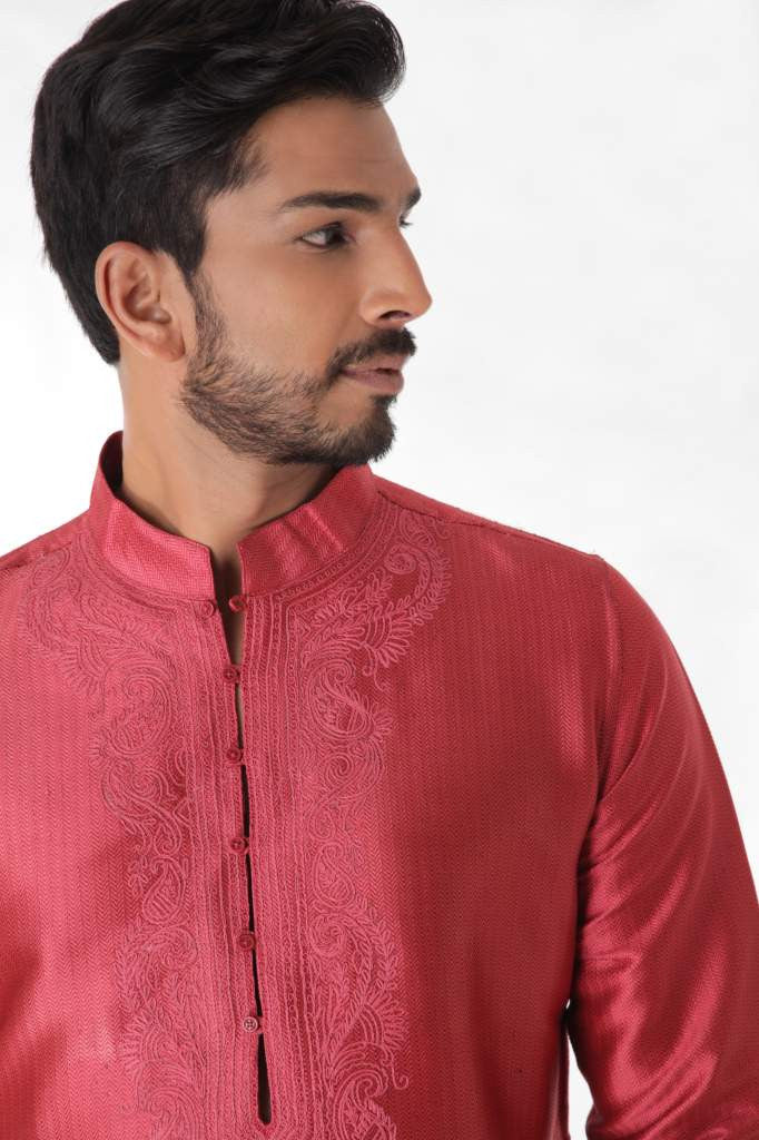 LIGHT MAROON SILK JACQUARD KURTA WITH FRONT EMBROIDERY & CHURIDAR