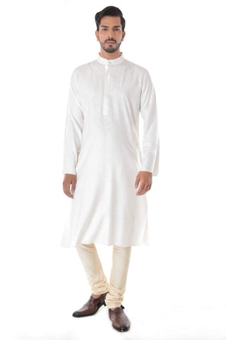 Offwhite Blend Jacquard Kurta with Front Embroidery & Churidar